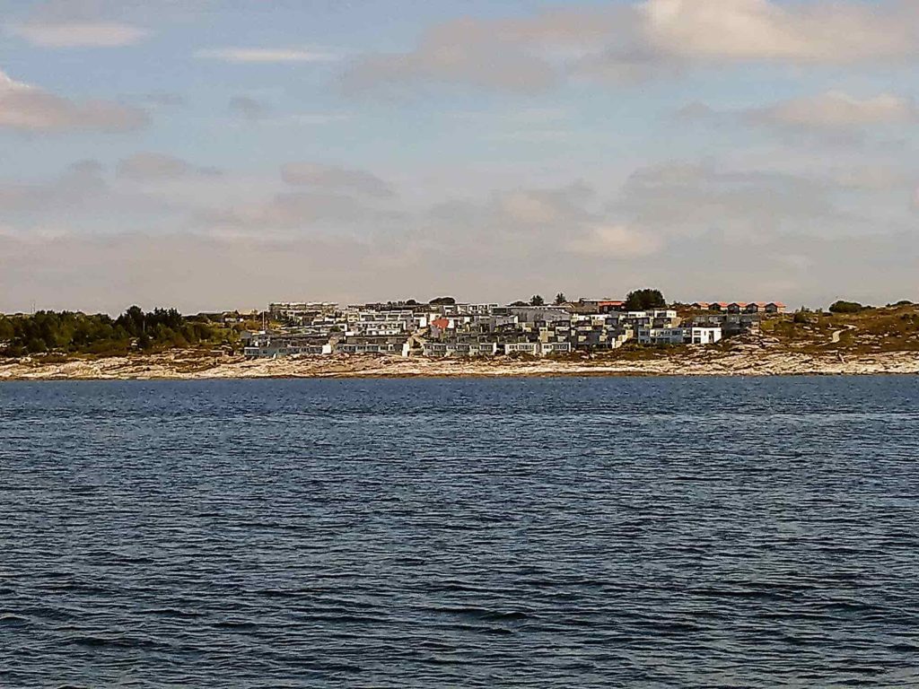 Houses along the shore.